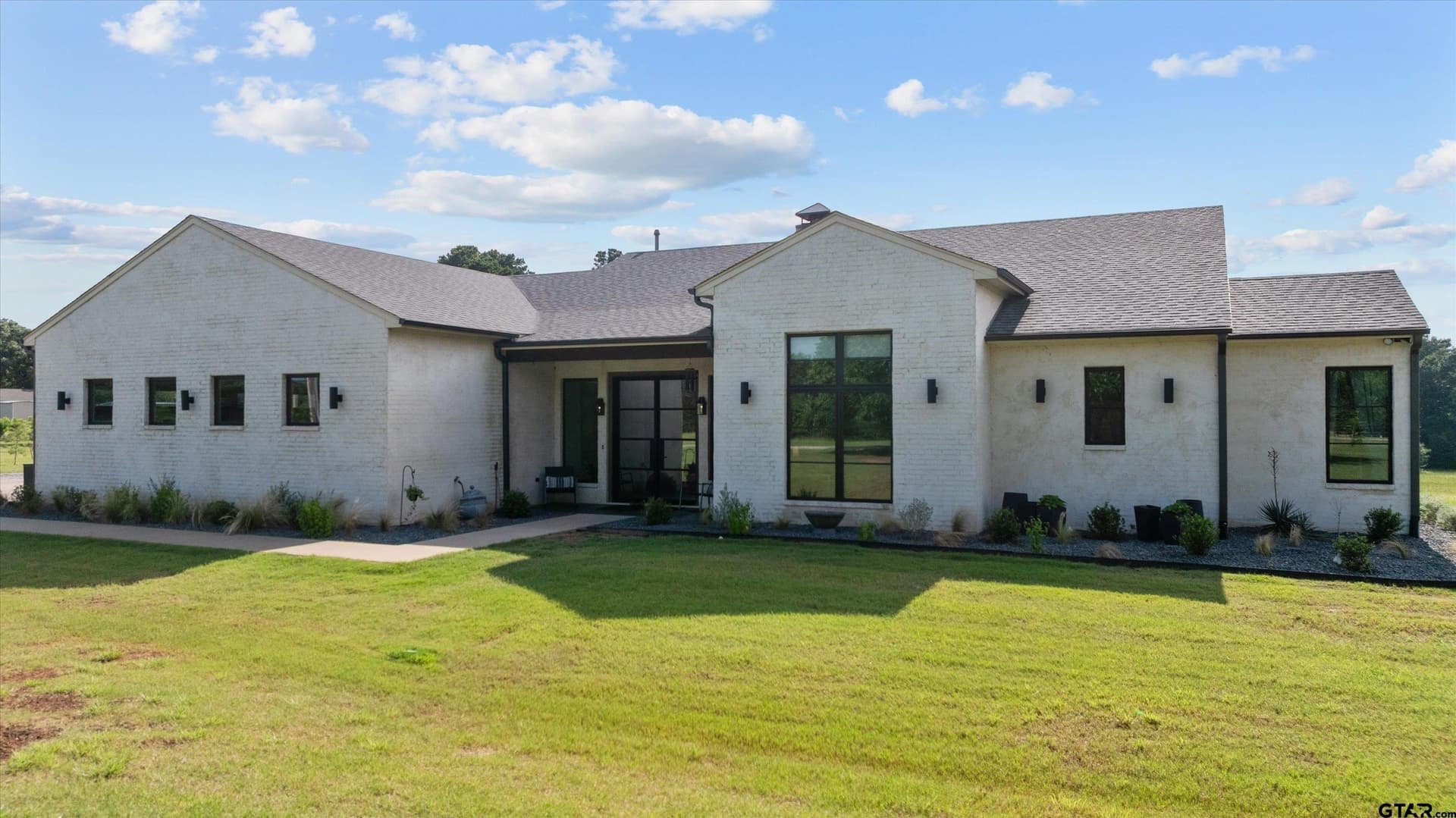 10 acres in Smith County gallery image 4