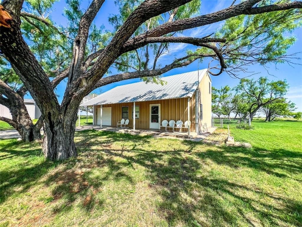 163 acres in Jones County