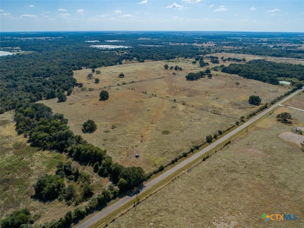 50 acres in Robertson County gallery image 3