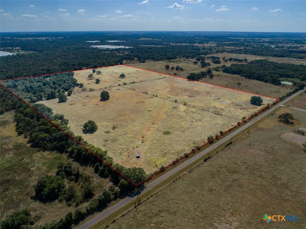 50 acres in Robertson County gallery image 2