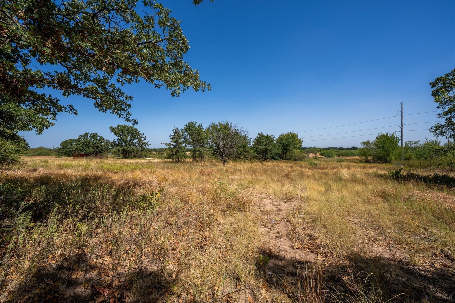 18.55 acres in Wise County - photo 14