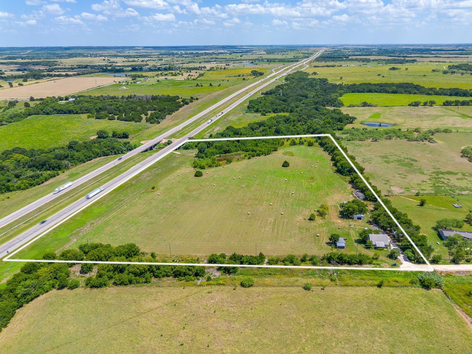 12.54 acres in Hill County gallery image 2