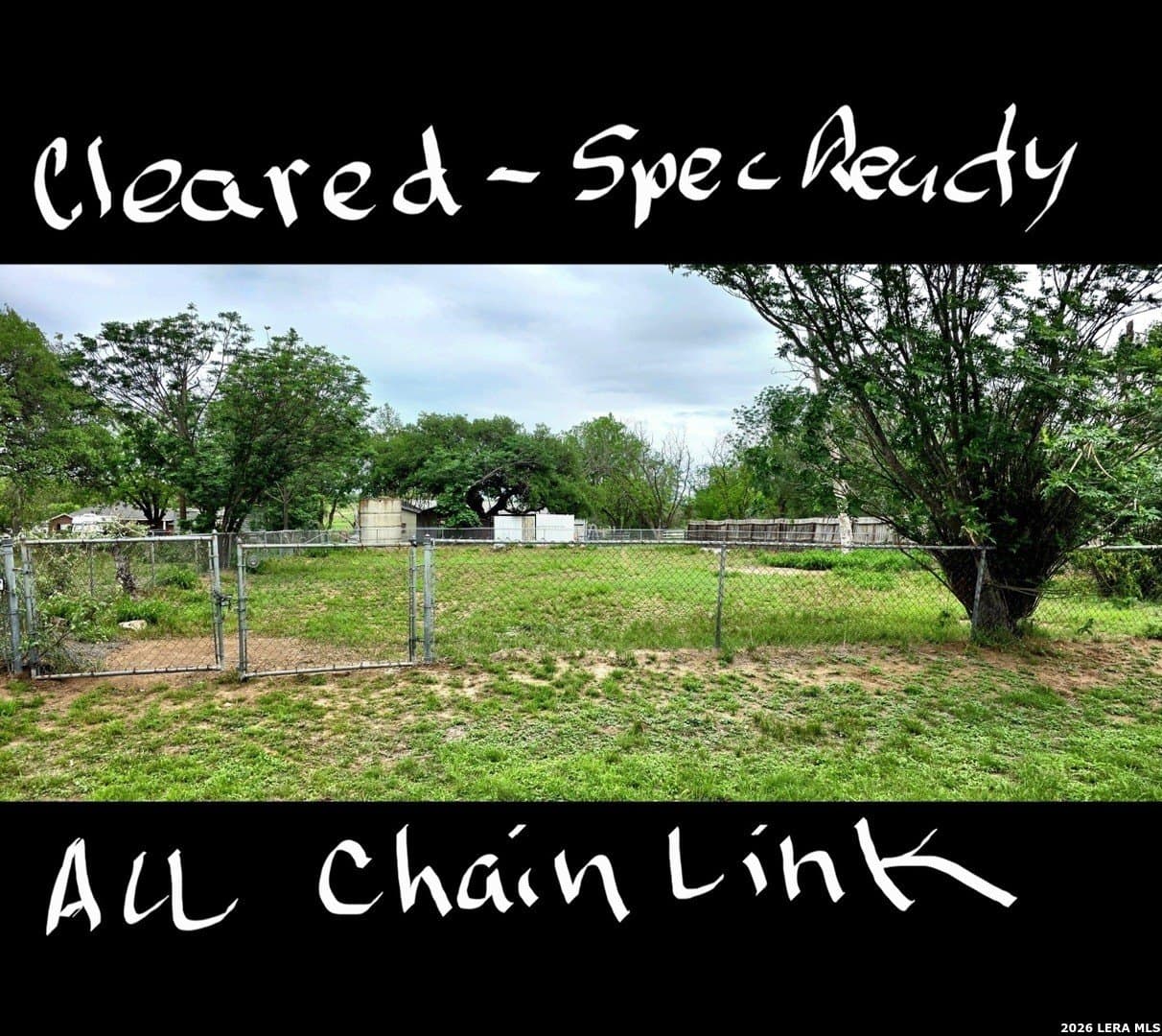 0.21 acres in Bexar County gallery image 3