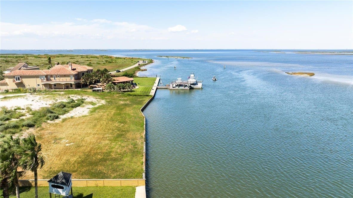 0.51 acres in Nueces County - photo 9