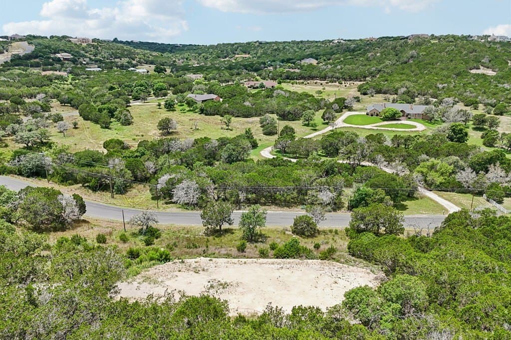 3 acres in Kerr County gallery image 2