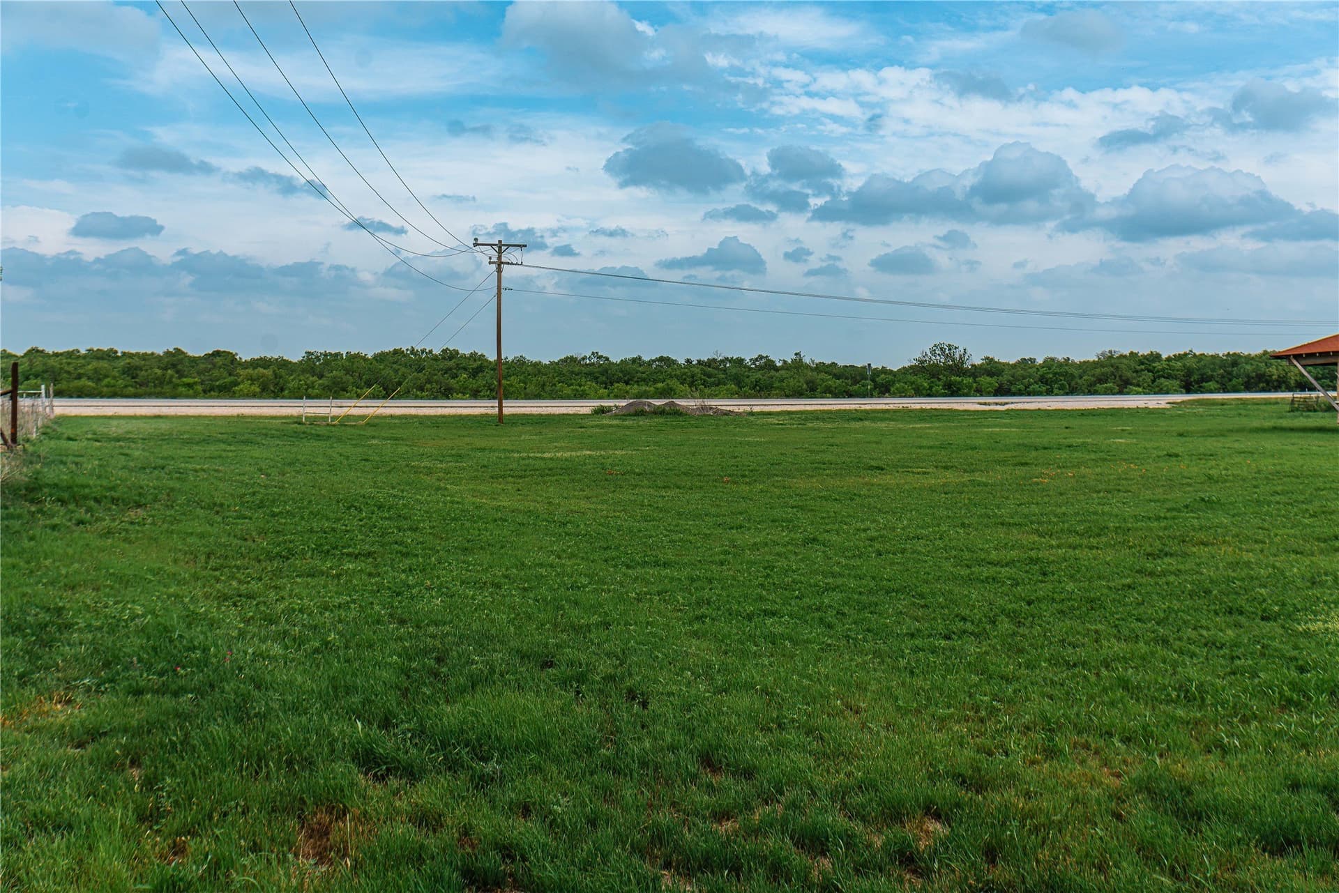 1.04 acres in Eastland County - photo 19