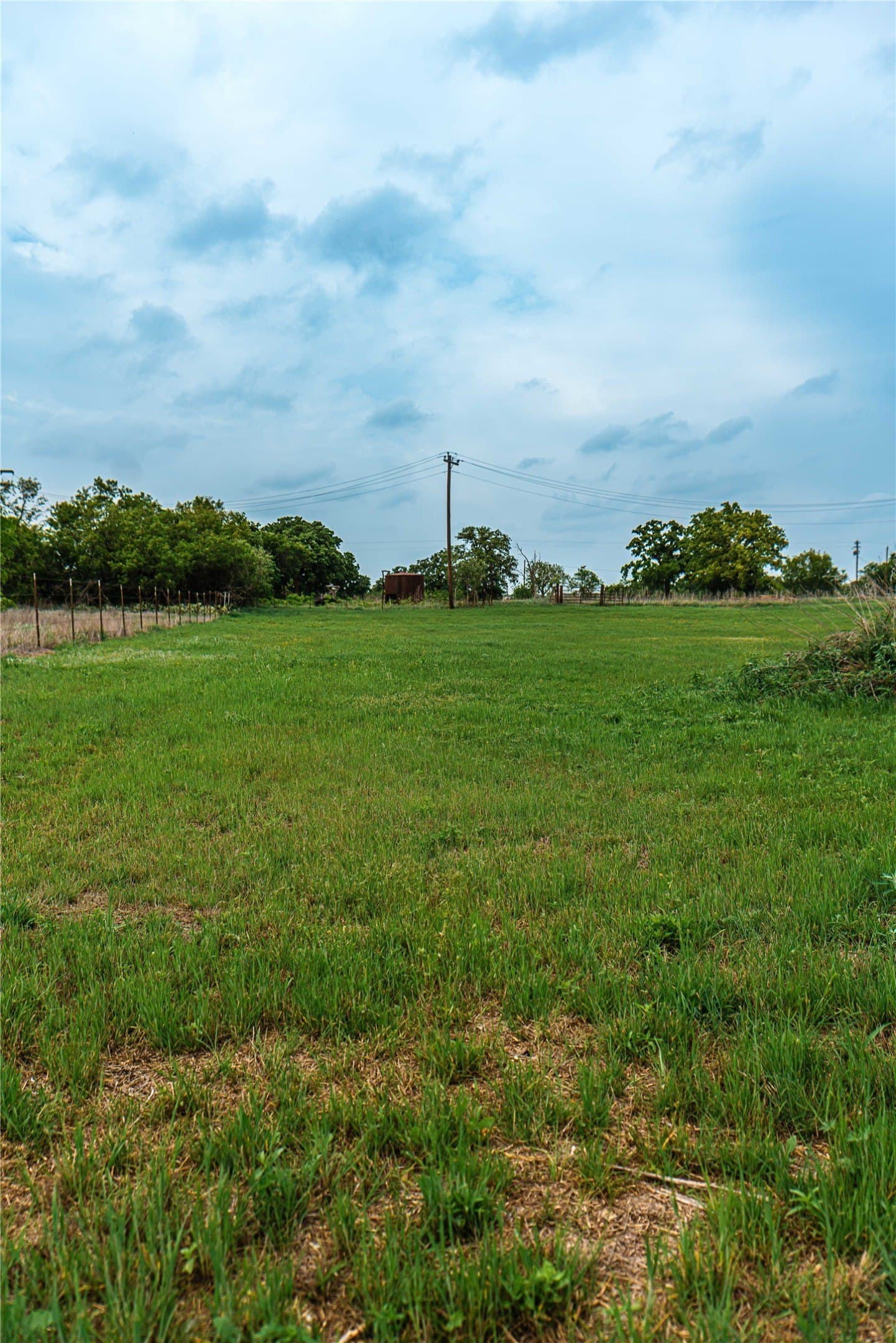 1.04 acres in Eastland County - photo 6