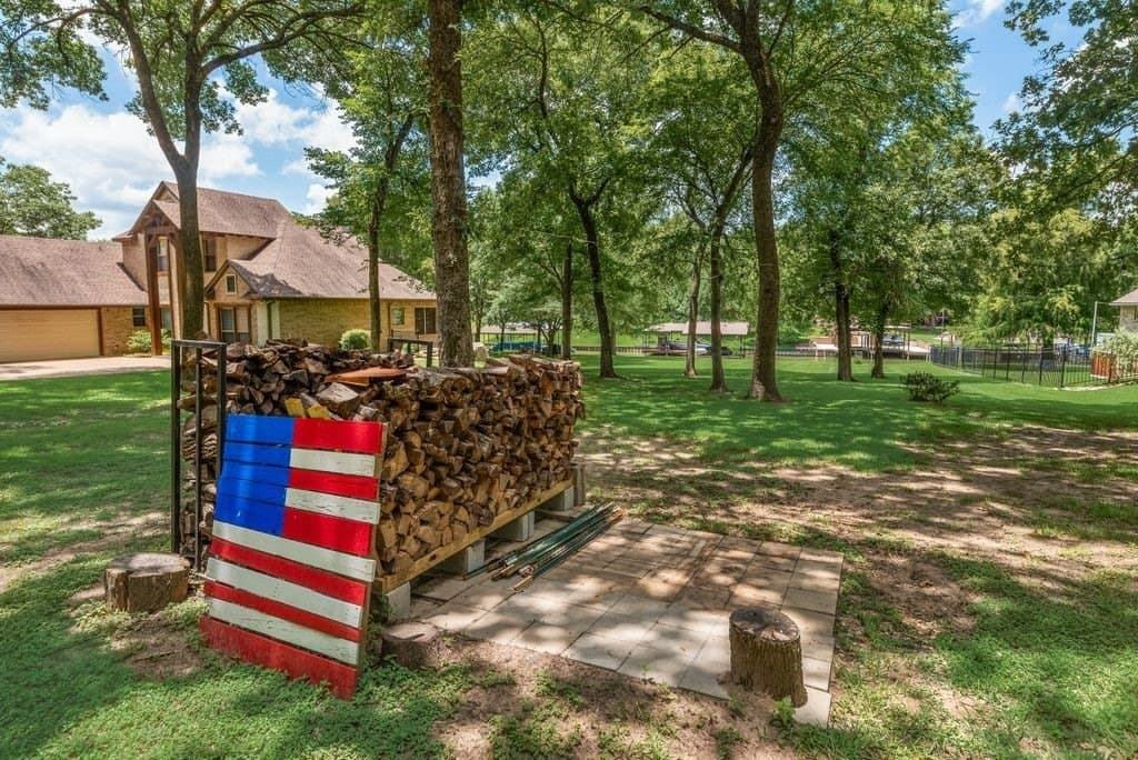0.57 acres in Freestone County - photo 9