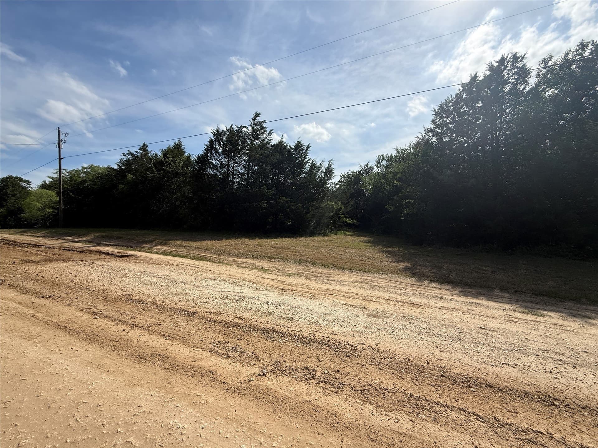 1.57 acres in Navarro County - photo 7