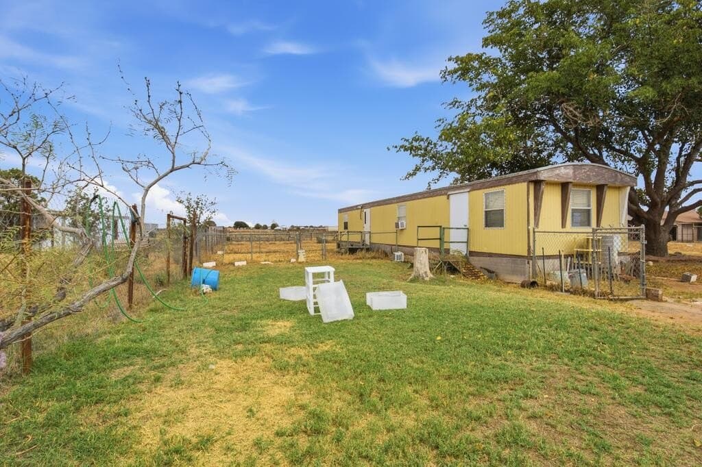 10.75 acres in Ector County - photo 6