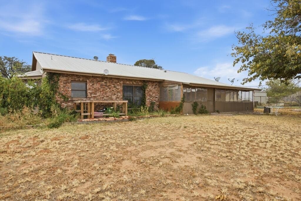 10.75 acres in Ector County - photo 4