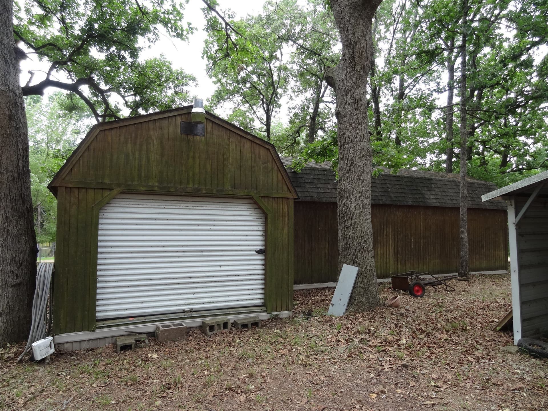 0.26 acres in Henderson County - photo 14