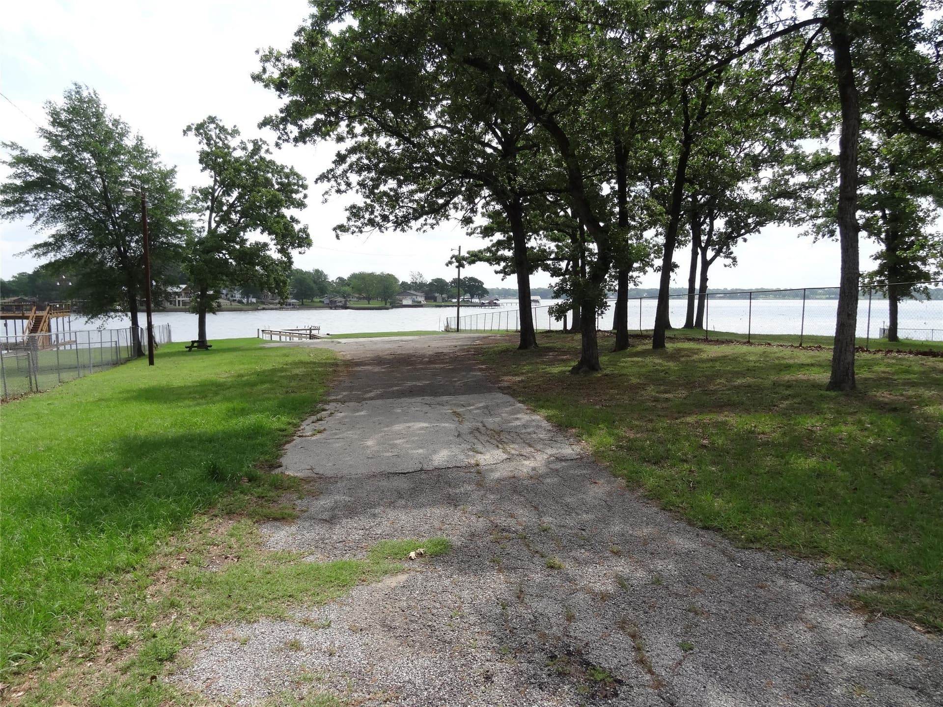 0.26 acres in Henderson County - photo 27
