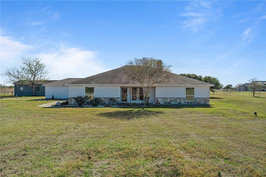 63,946 acres in Nueces County