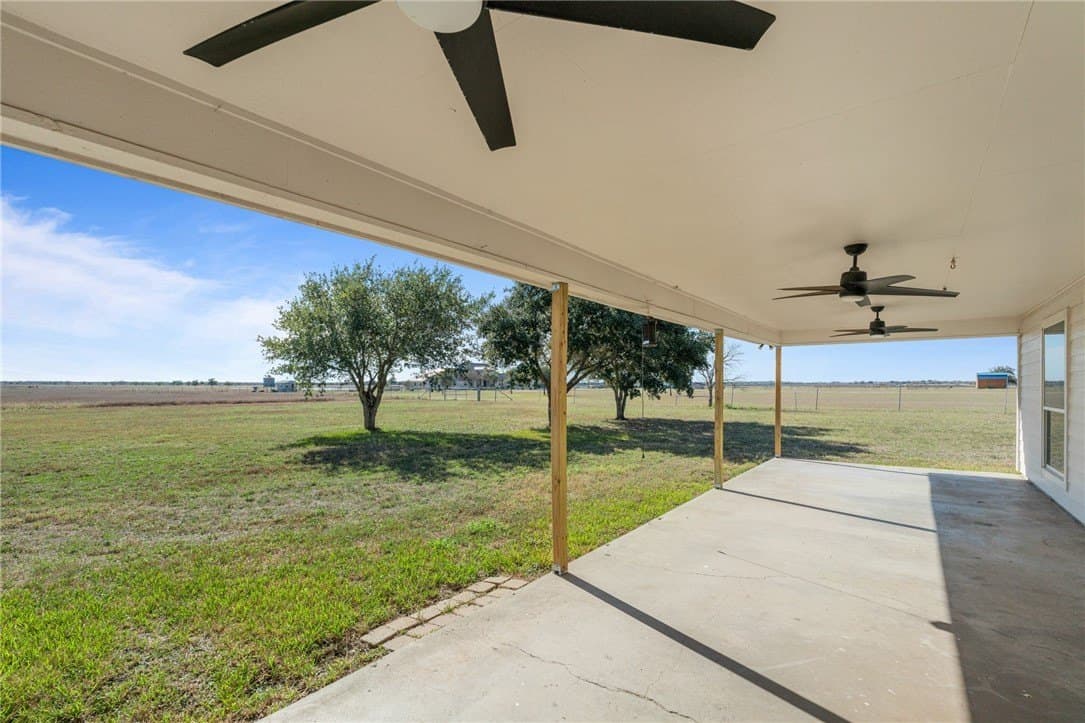 63,946 acres in Nueces County - photo 24
