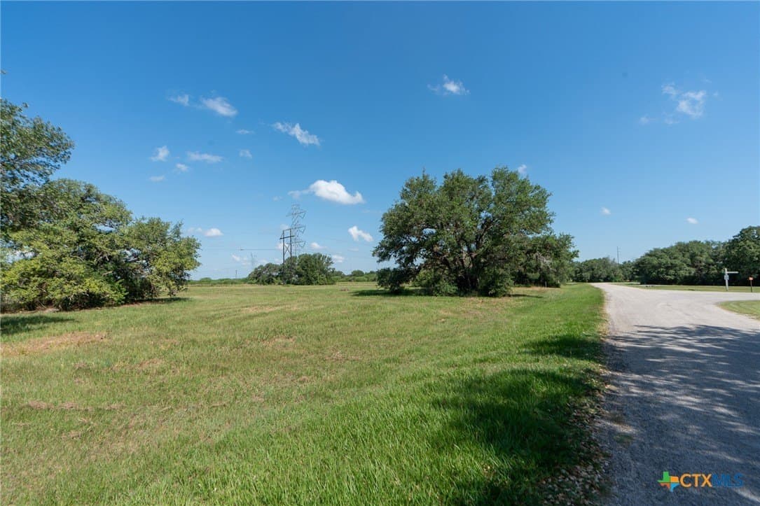 1.29 acres in Goliad County - photo 6