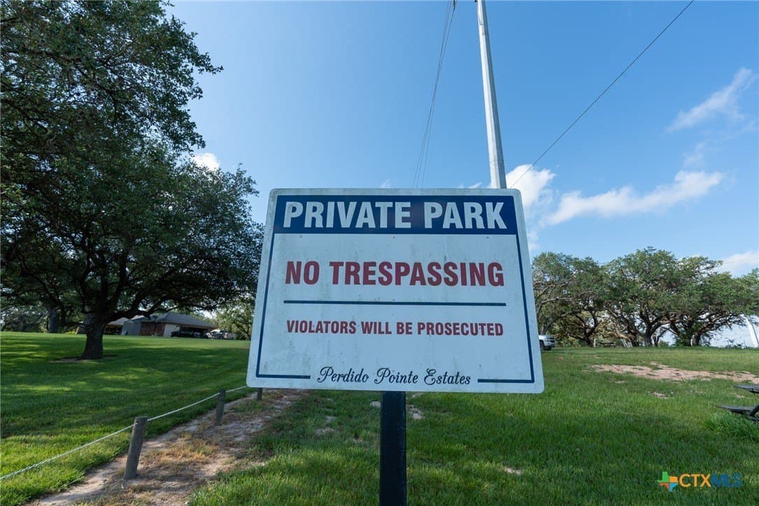 1.29 acres in Goliad County - photo 10