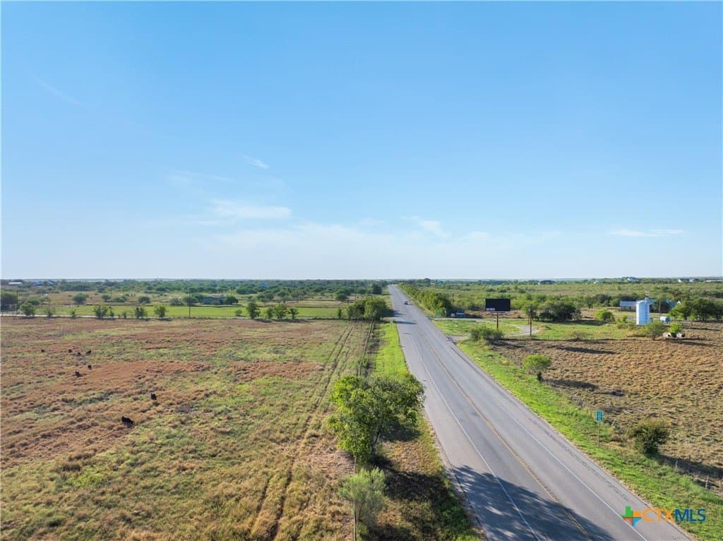 10.71 acres in Caldwell County - photo 5