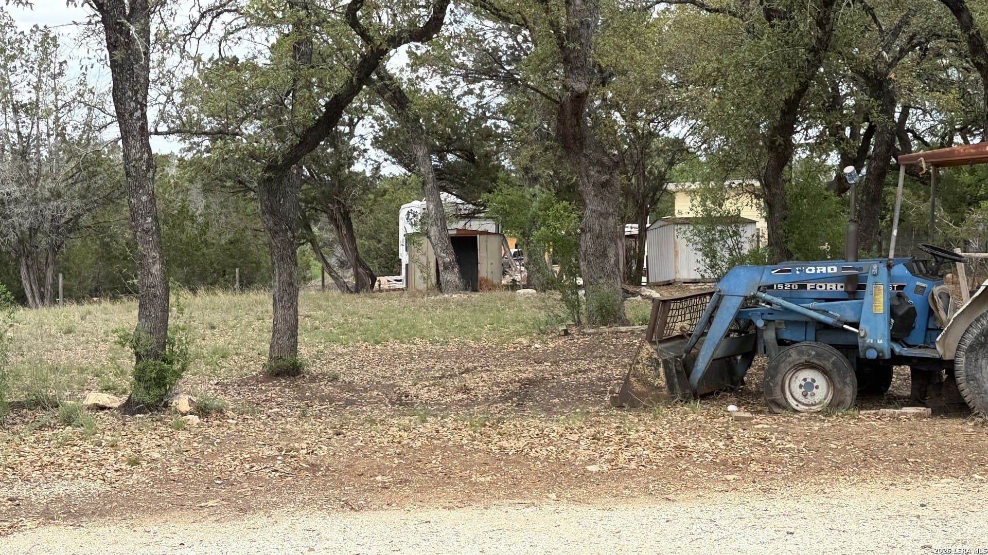 0.18 acres in Bandera County gallery image 3