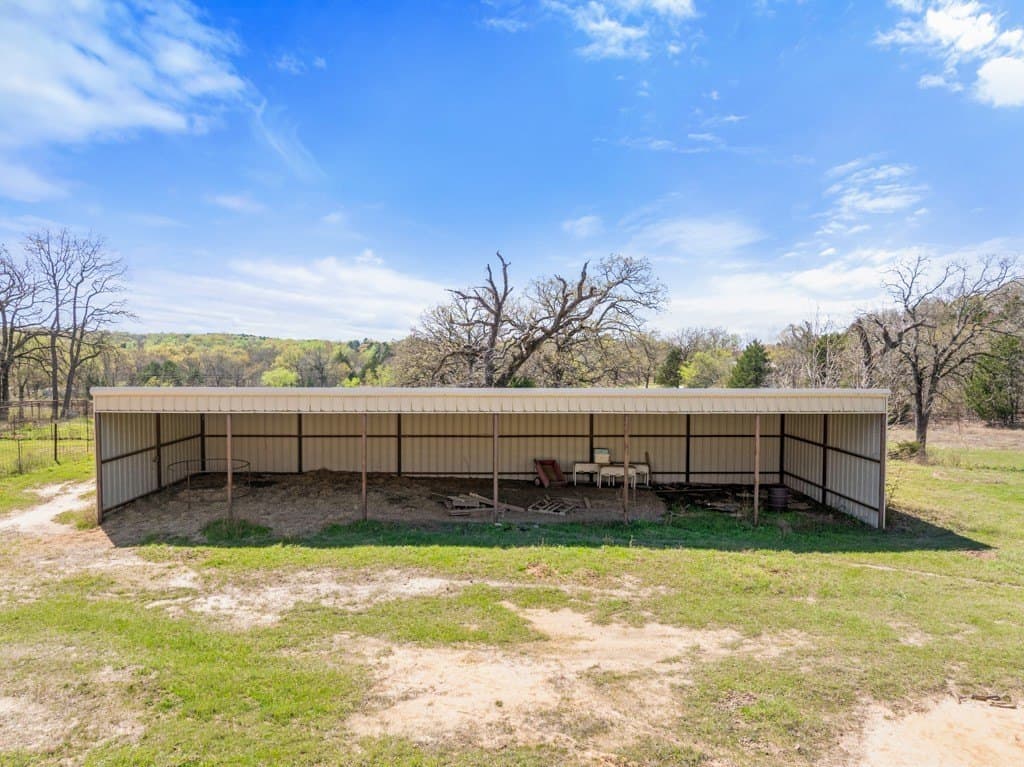 10.98 acres in Smith County - photo 34
