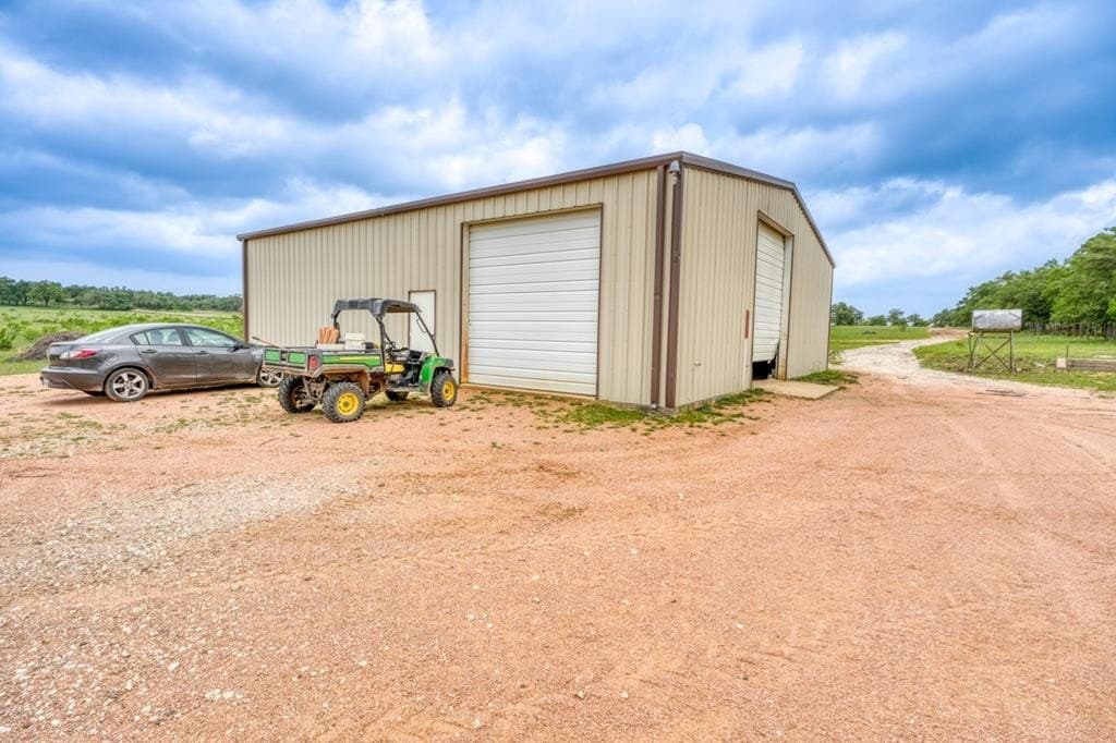 248.61 acres in Gillespie County - photo 25