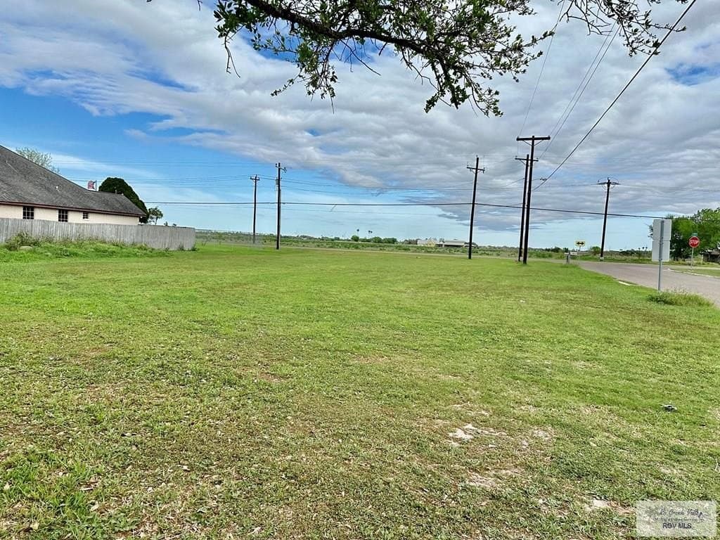 0.33 acres in CAMERON County gallery image 4