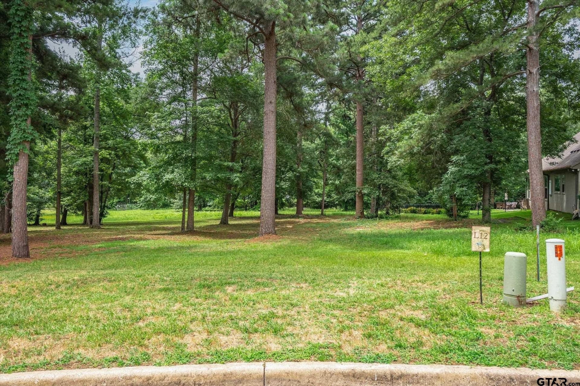 0.62 acres in Smith County - photo 11