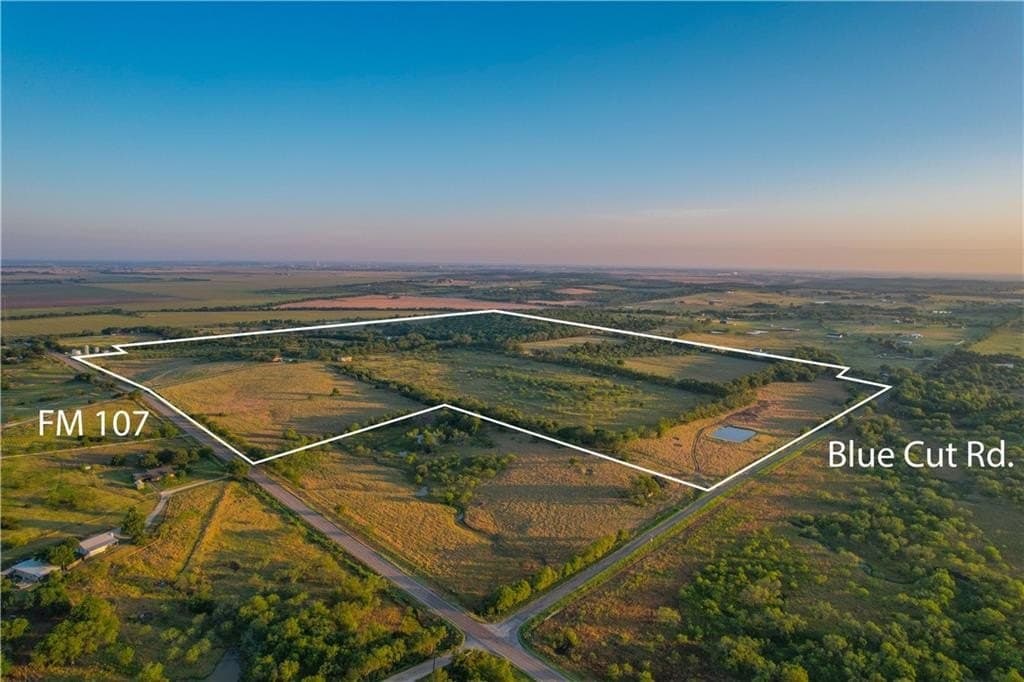 121.34 acres in McLennan County