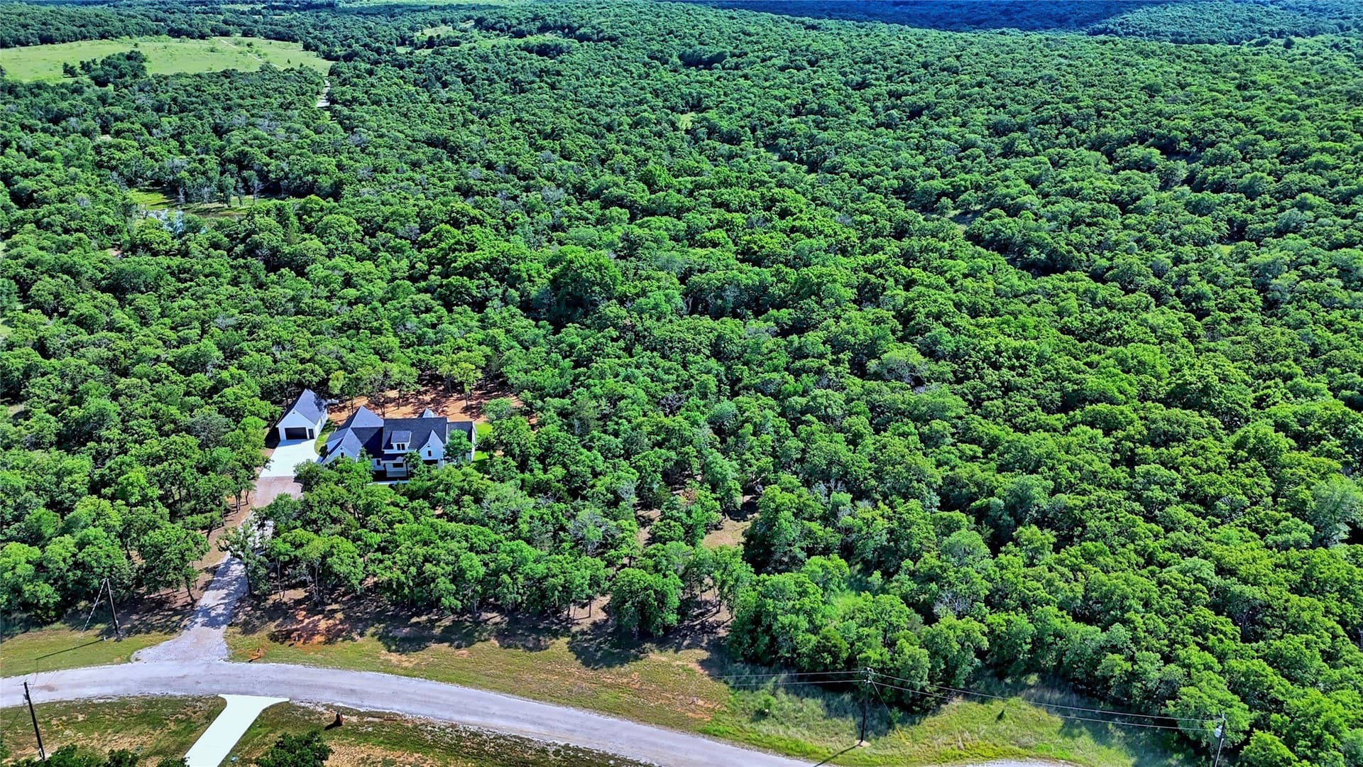 2.01 acres in Montague County gallery image 4