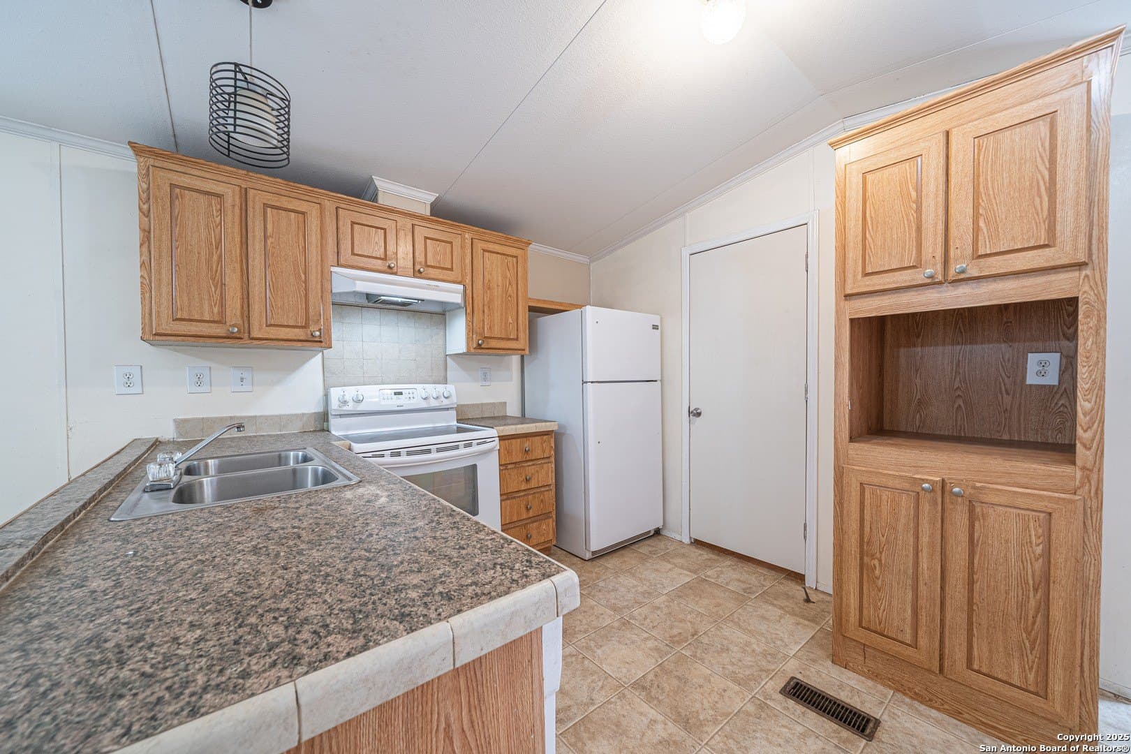 24 acres in Bexar County - photo 46