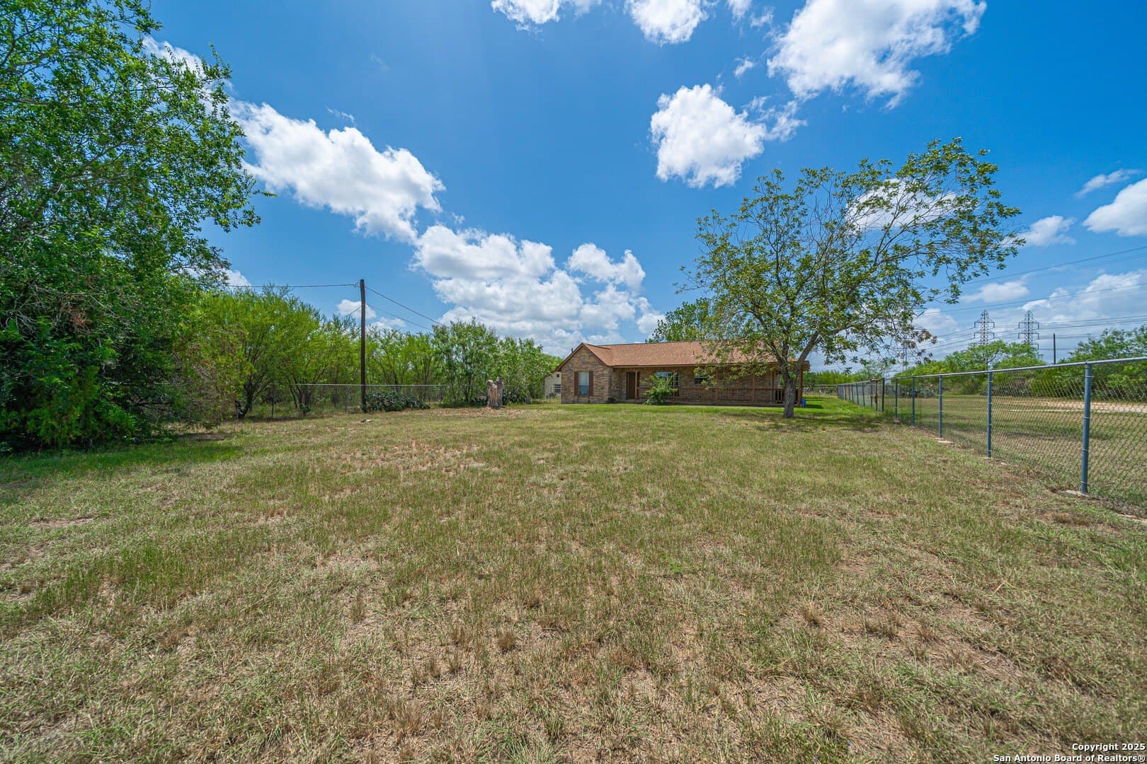 24 acres in Bexar County gallery image 2