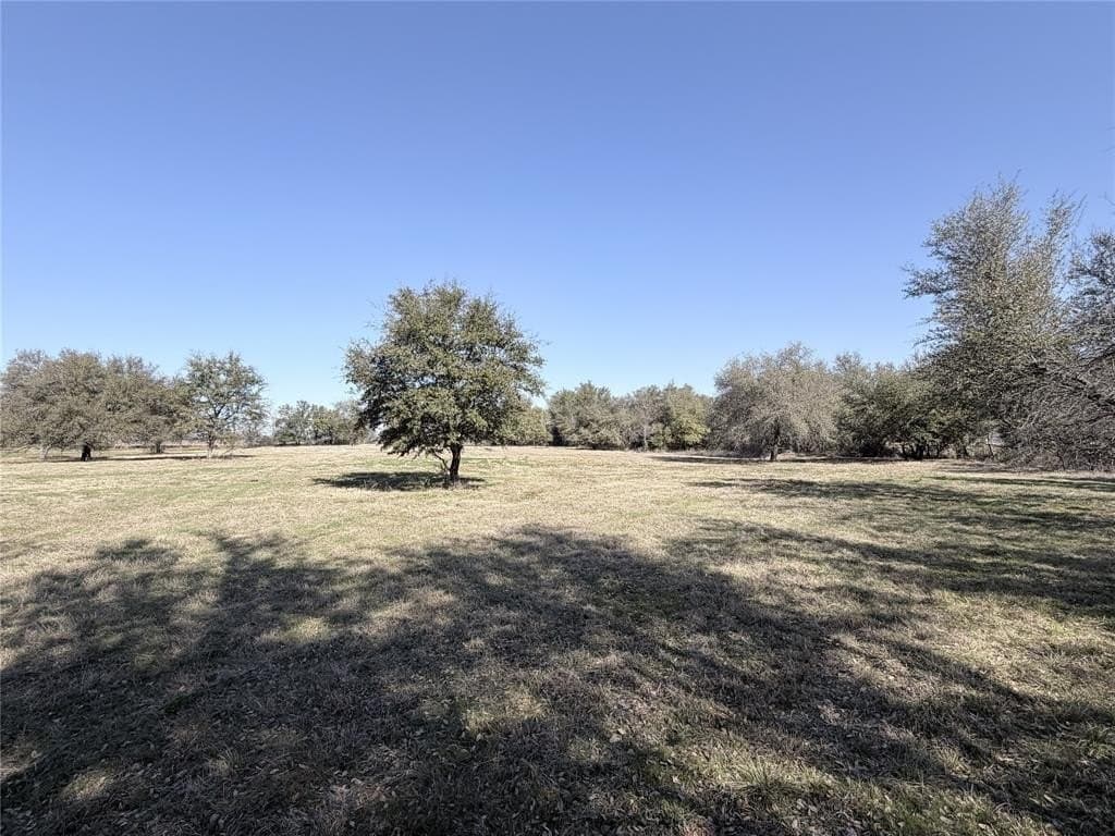 3.26 acres in Hill County