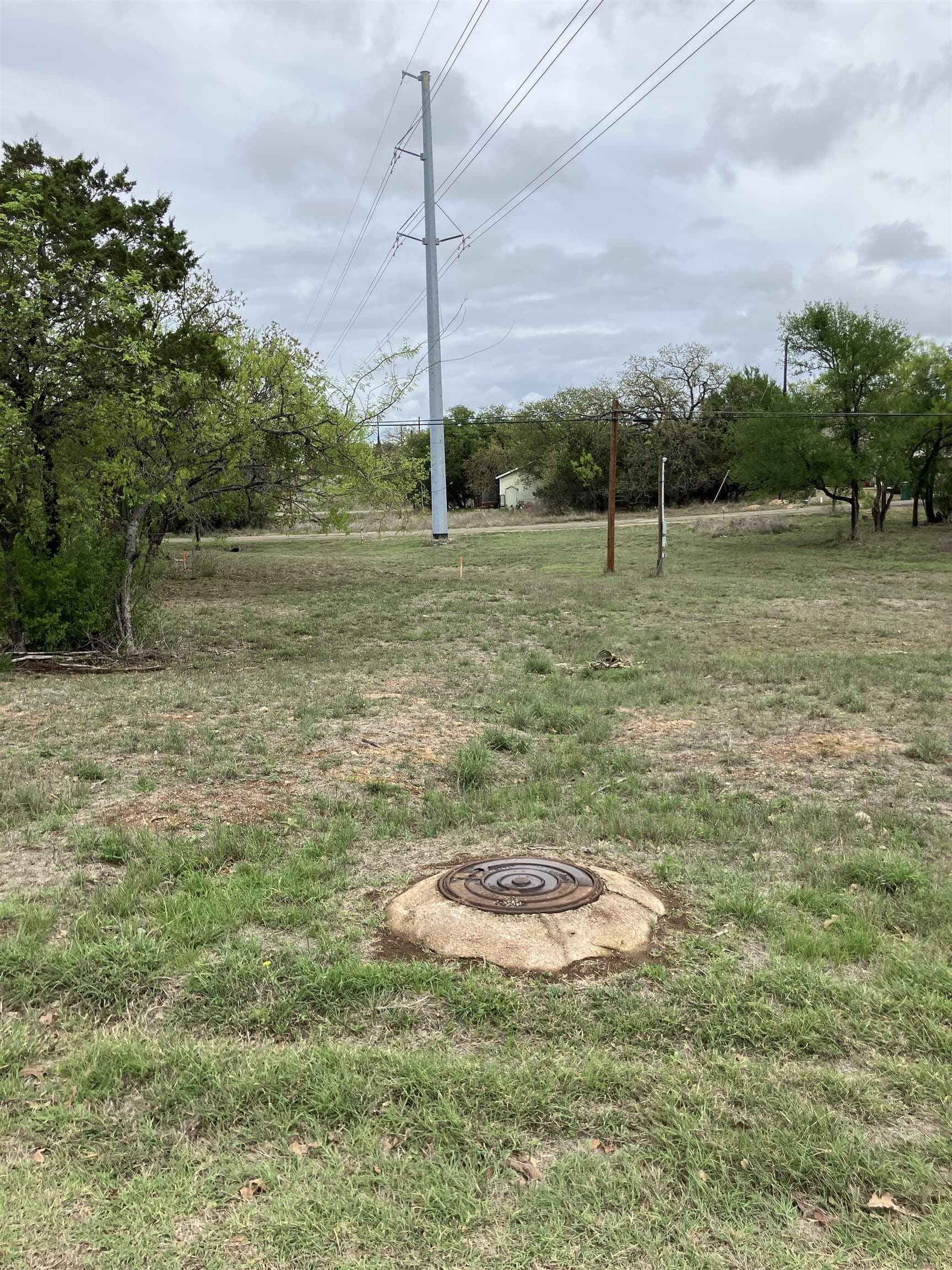 0.44 acres in Burnet County gallery image 4