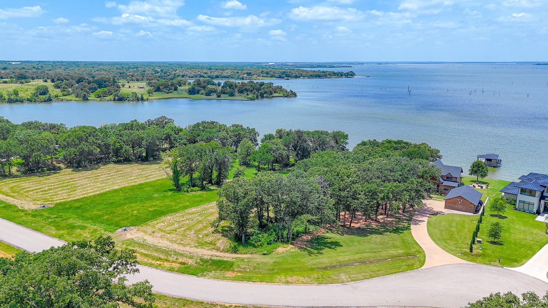 1.01 acres in Navarro County - photo 11