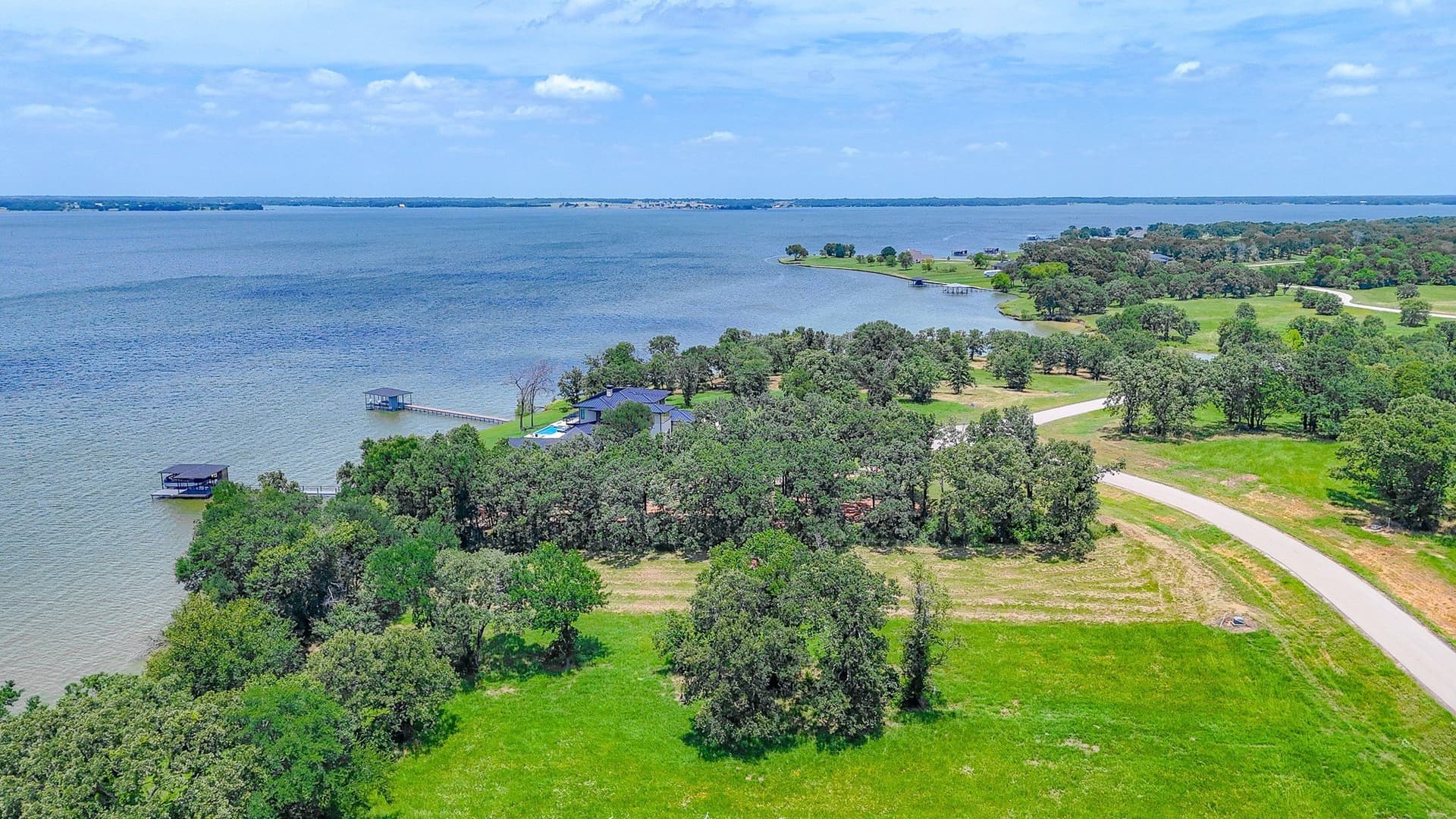 1.01 acres in Navarro County - photo 21