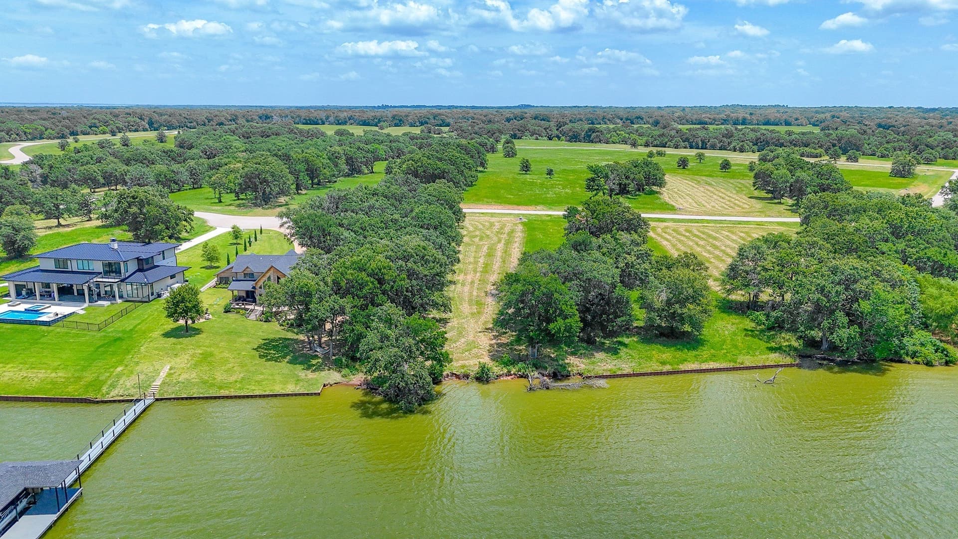 1.01 acres in Navarro County - photo 16