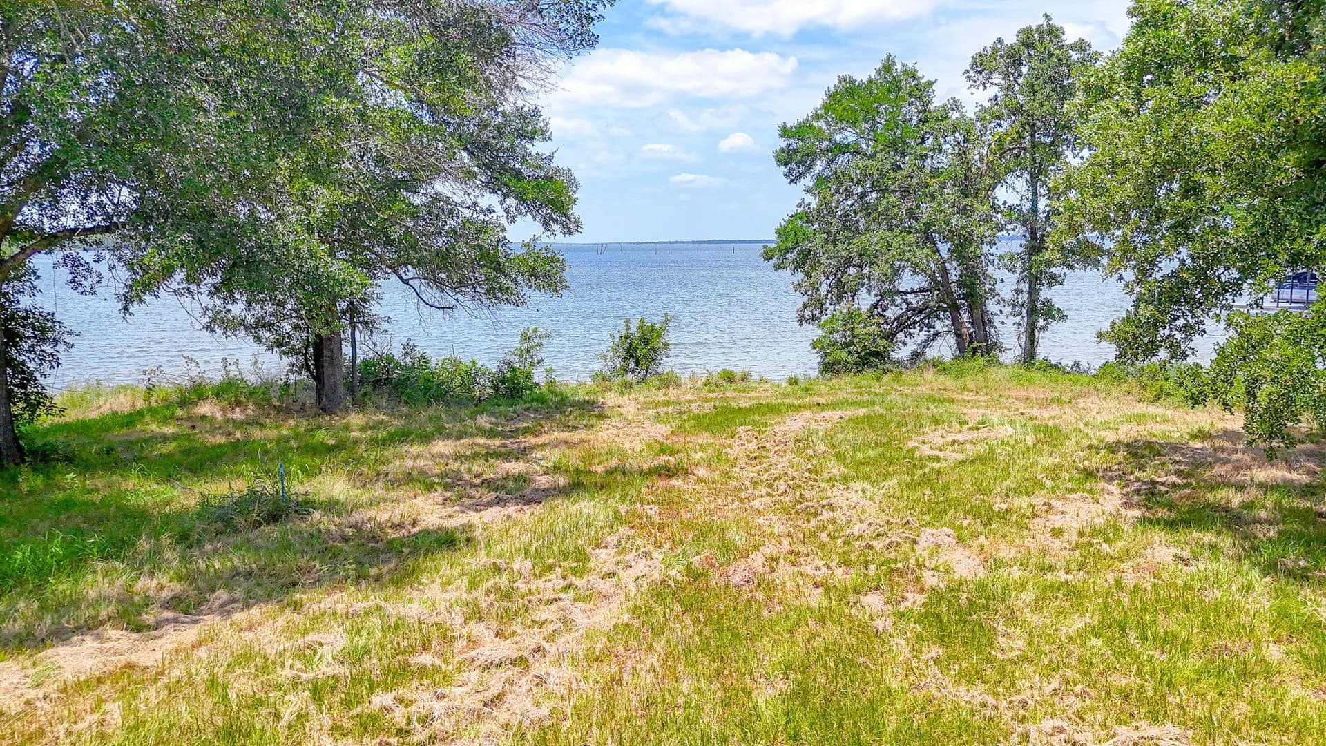 1.01 acres in Navarro County - photo 34