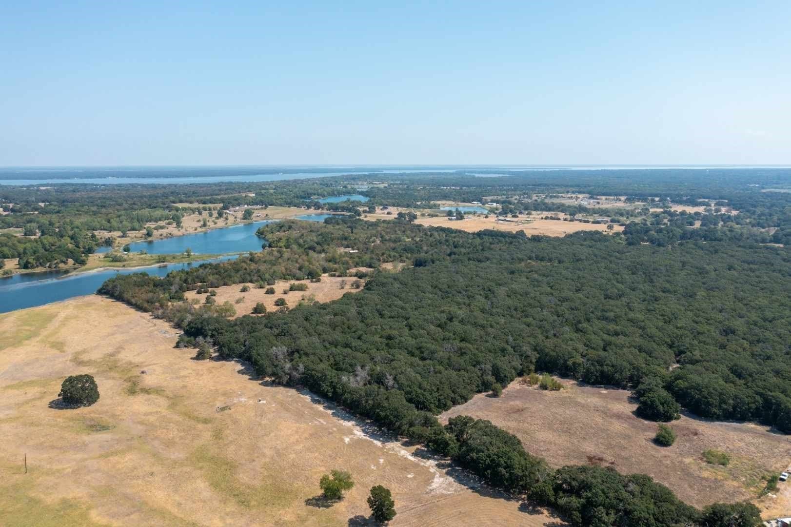 142.53 acres in Kaufman County - photo 8