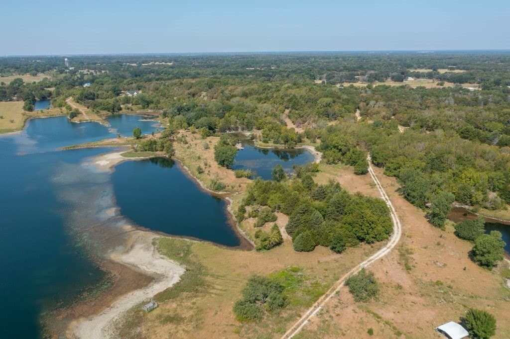 142.53 acres in Kaufman County - photo 7