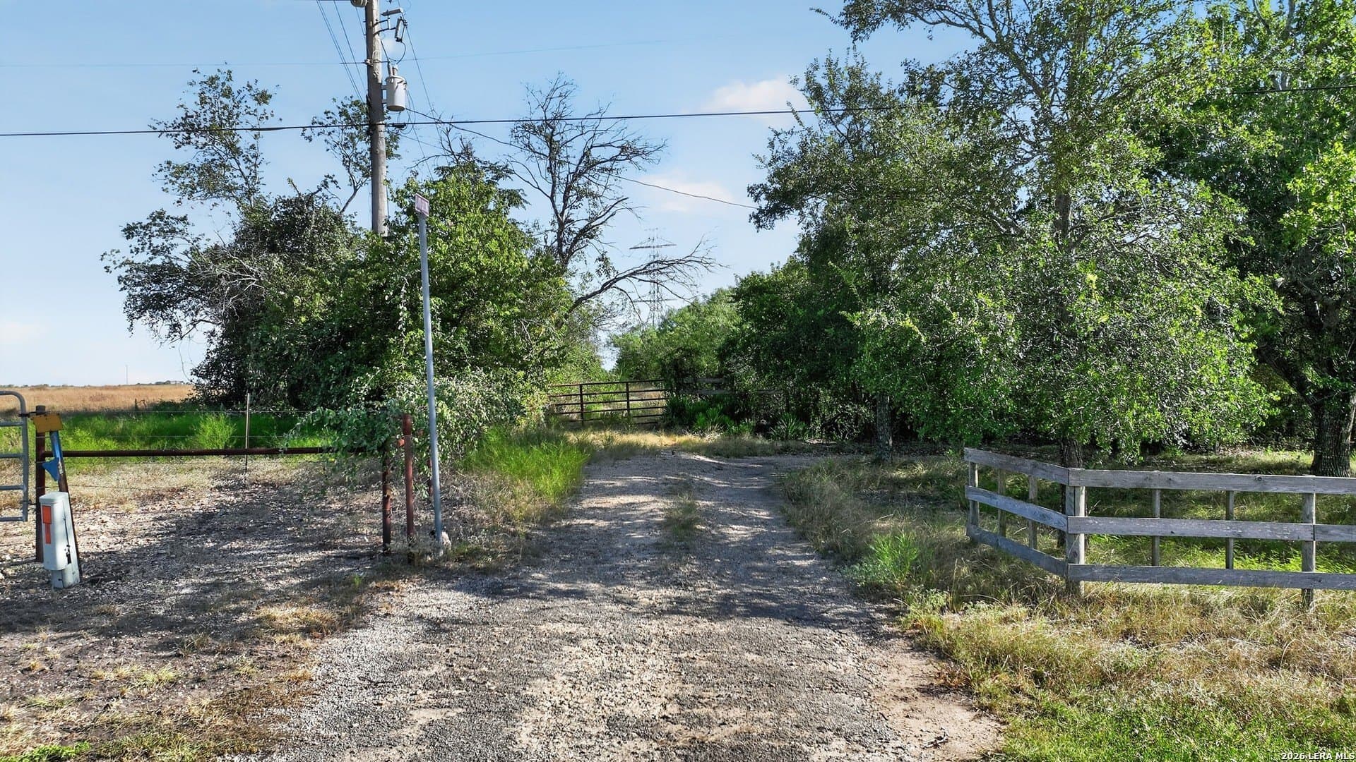 27.33 acres in Guadalupe County - photo 15