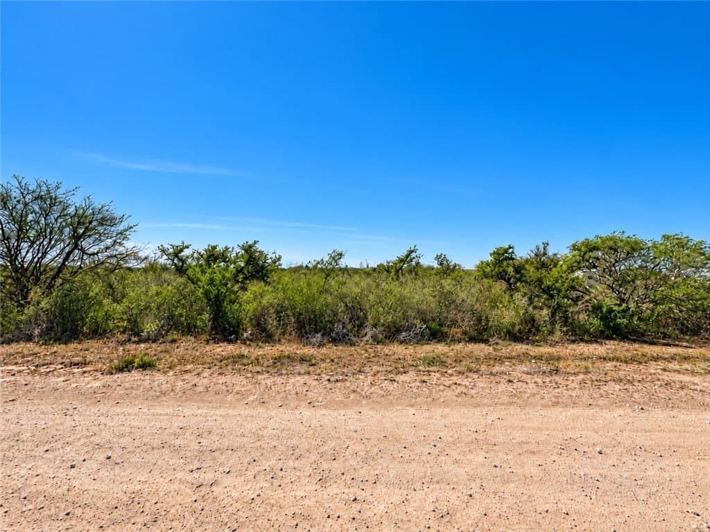 1.52 acres in Jim Wells County