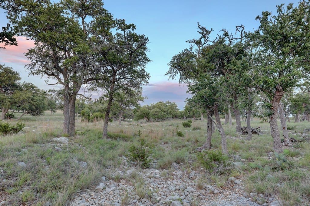 21.29 acres in Kerr County - photo 15