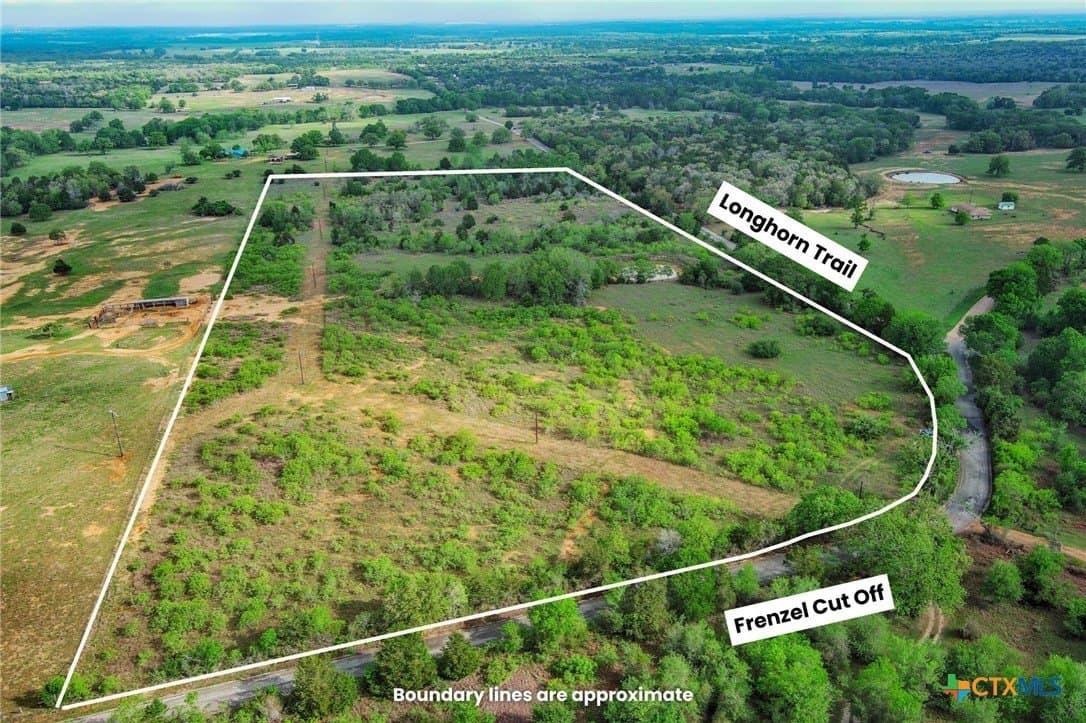 27.44 acres in Bastrop County