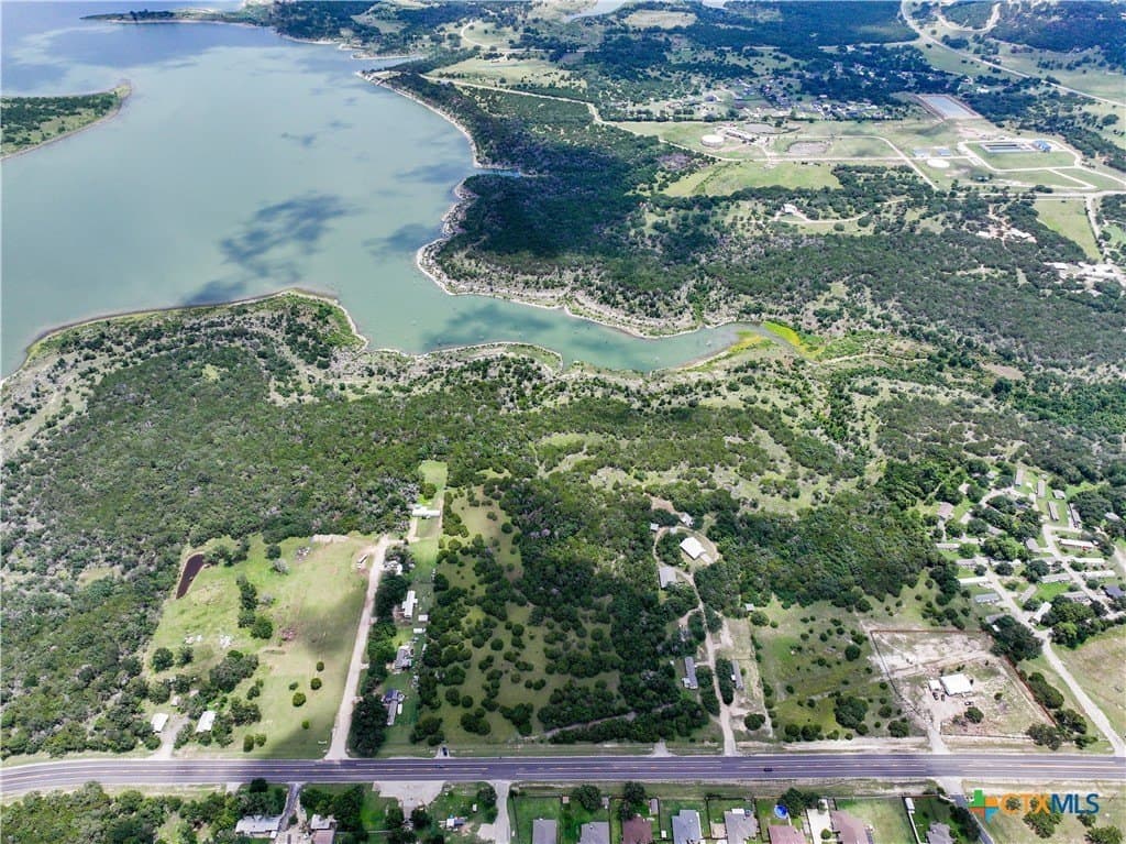 11.66 acres in Bell County - photo 4
