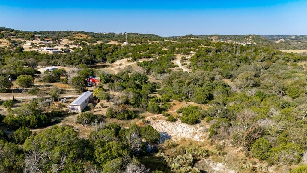 30 acres in Kerr County - photo 8