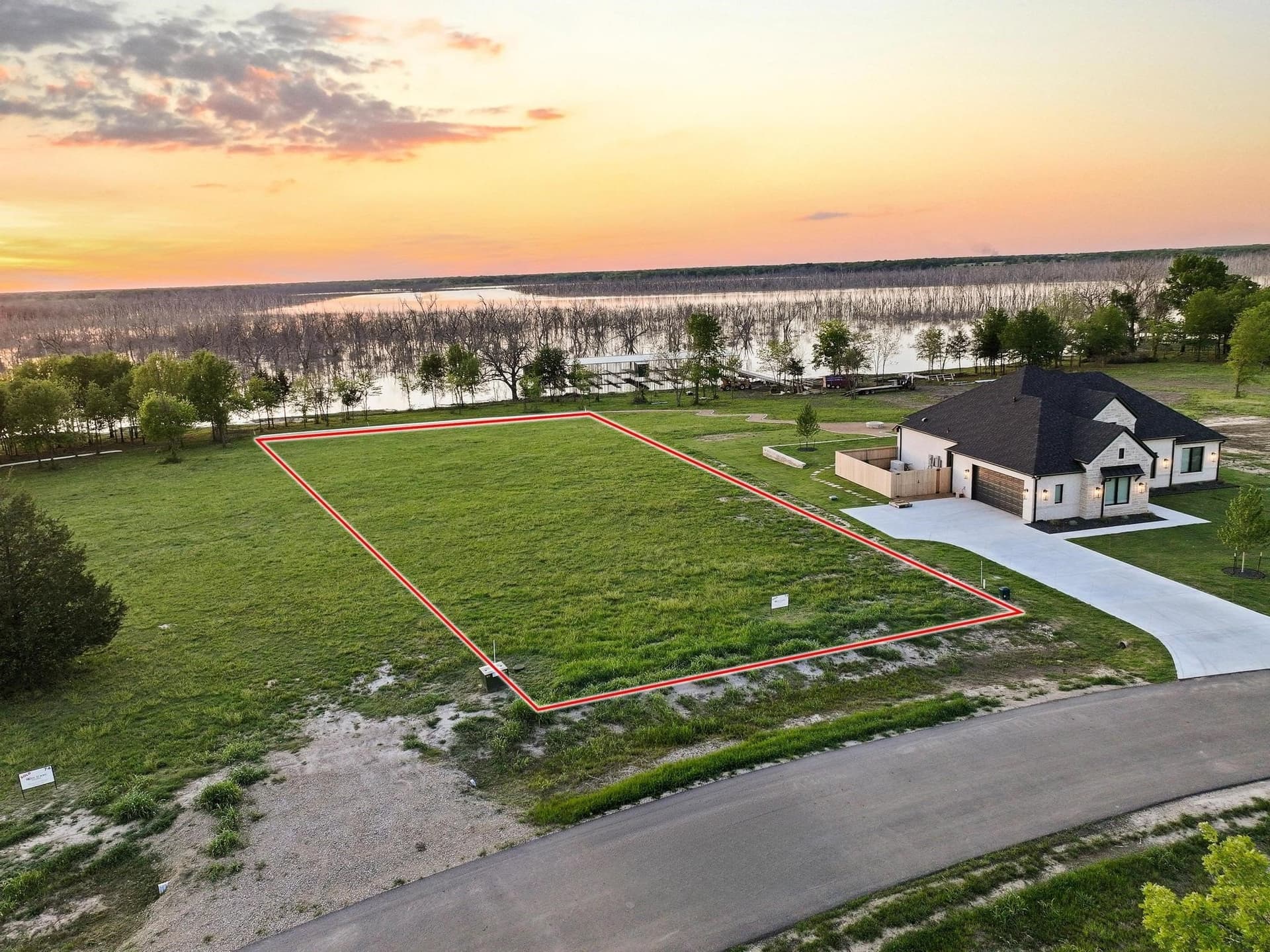 1.01 acres in Fannin County gallery image 2