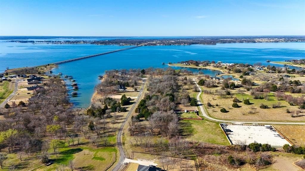 0.8 acres in Navarro County gallery image 4