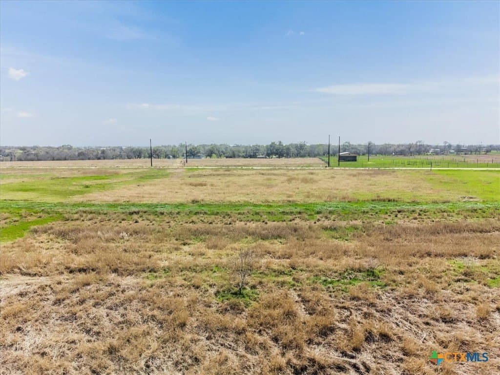 3 acres in Gonzales County - photo 10