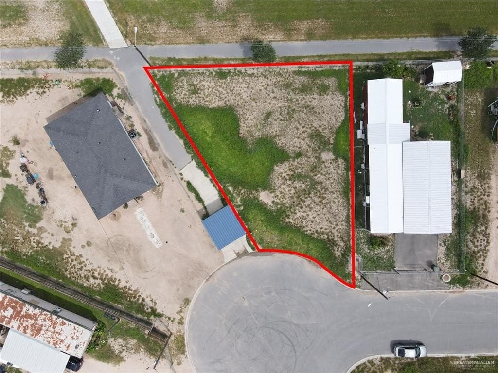 0.14 acres in Hidalgo County - photo 9