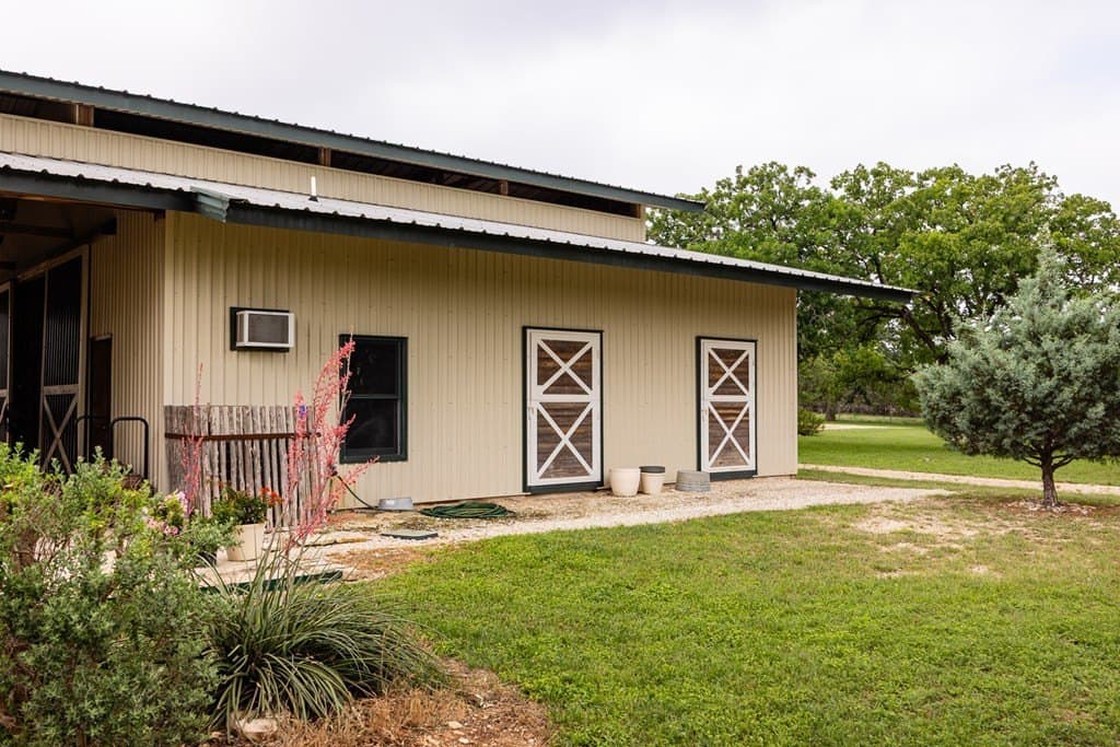 50 acres in Bandera County - photo 26